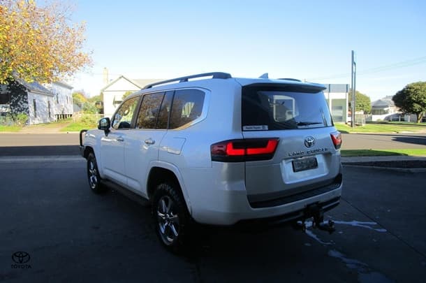 2021 Toyota Landcruiser Sahara in White