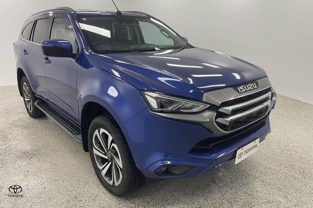 2021 Isuzu MU-X LS-T in Blue