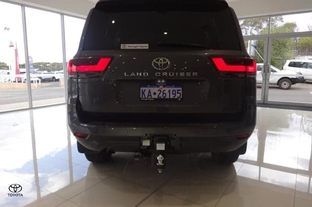 2023 Toyota Landcruiser VX in Silver