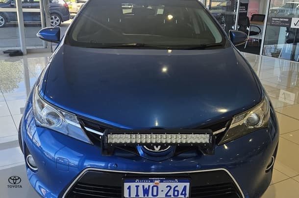 2013 Toyota Corolla Ascent Sport in Blue