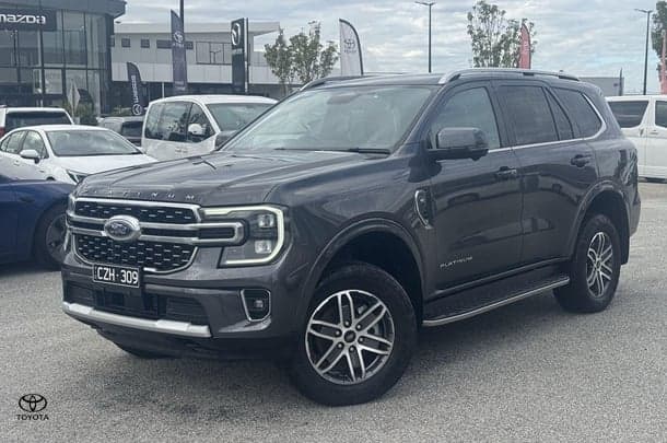 2024 Ford Everest Platinum in Grey