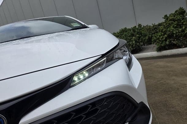2022 Toyota Corolla Ascent Sport Hybrid in White