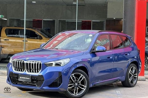 2023 BMW X1 xDrive20i M Sport in Blue