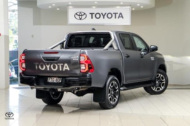 2025 Toyota Hilux SR5 48V in Grey