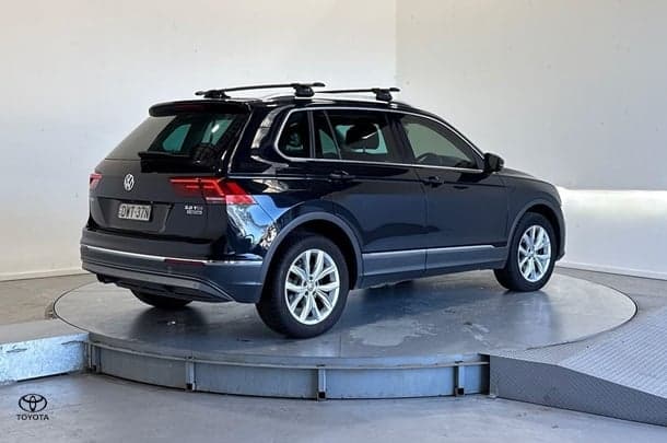 2017 Volkswagen Tiguan 140TDI Highline in Black