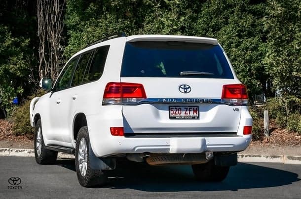 2019 Toyota Landcruiser VX in White