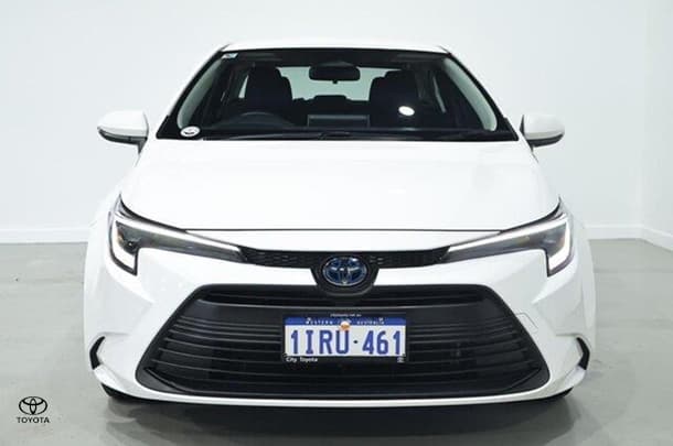 2025 Toyota Corolla Ascent Sport Hybrid in White