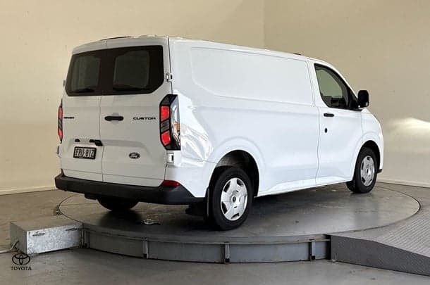 2024 Ford Transit Custom Trend 320S in White