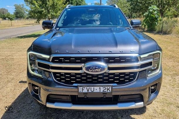2024 Ford Everest Platinum in Grey