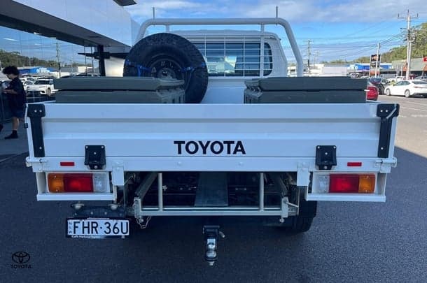 2023 Toyota Landcruiser GXL in White