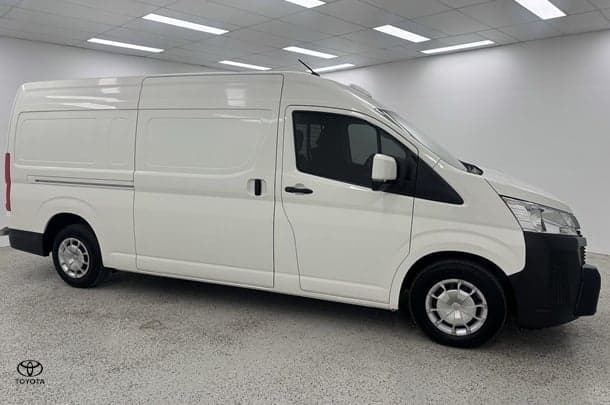 2021 Toyota Hiace Base in White