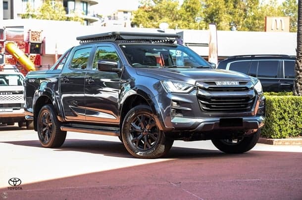 2022 Isuzu D-MAX X-TERRAIN in Grey