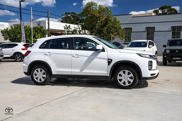 2024 Mitsubishi ASX GS in White