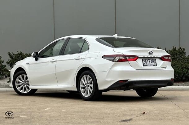 2022 Toyota Camry Ascent in White