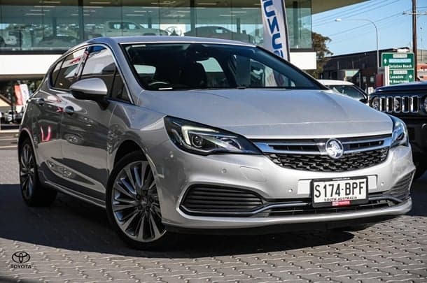 2017 Holden Astra RS-V in Silver