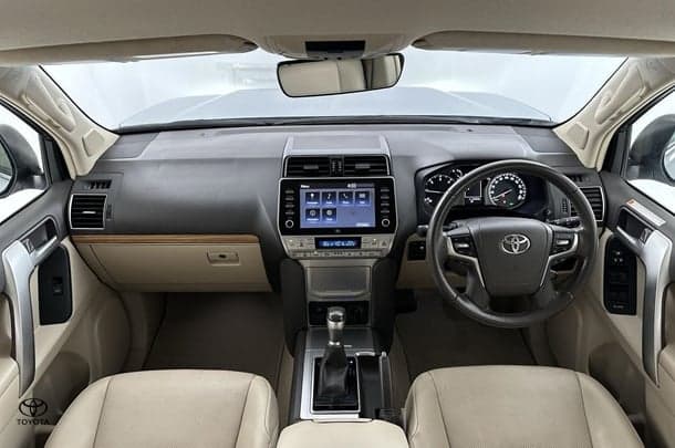 2021 Toyota Landcruiser Prado VX in Silver