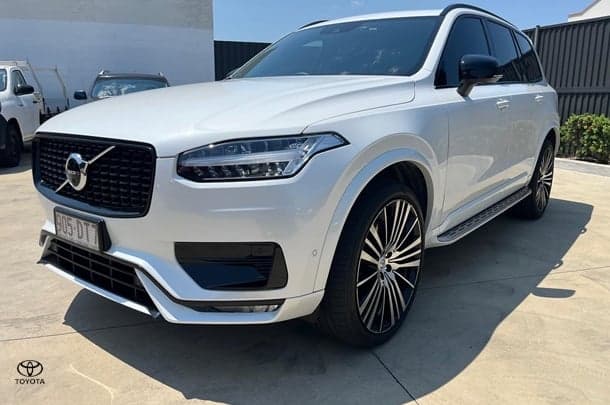2021 Volvo XC90 B6 R-Design in White