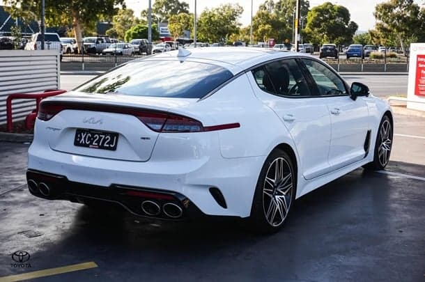 2022 Kia Stinger GT in White