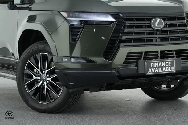 2025 Lexus GX GX550 Luxury in Khaki