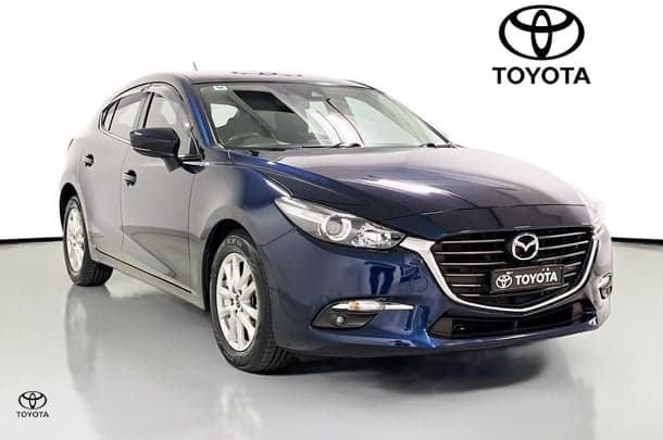 2017 Mazda 3 Maxx in Blue