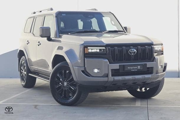 2025 Toyota Landcruiser Prado Kakadu in Bronze