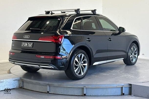 2023 Audi Q5 35 TDI in Black