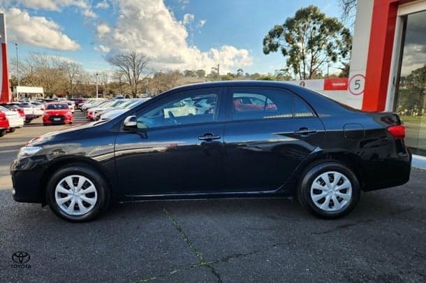2010 Toyota Corolla Ascent in Black