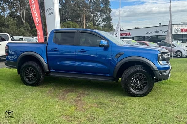 2025 Ford Ranger Raptor in Black