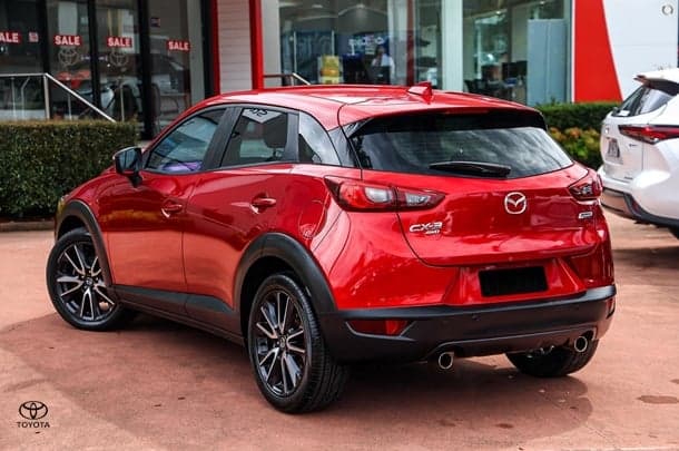 2017 Mazda CX-3 sTouring in Red