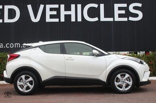 2018 Toyota C-HR Base in White