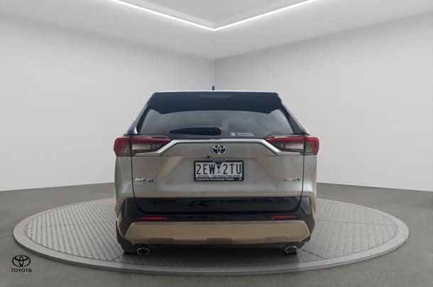 2023 Toyota RAV4 XSE in Black