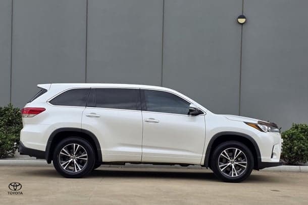 2019 Toyota Kluger GX in White
