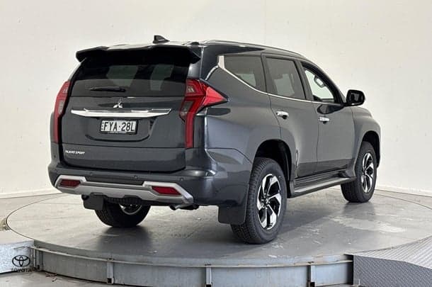 2024 Mitsubishi Pajero Sport Exceed in Grey