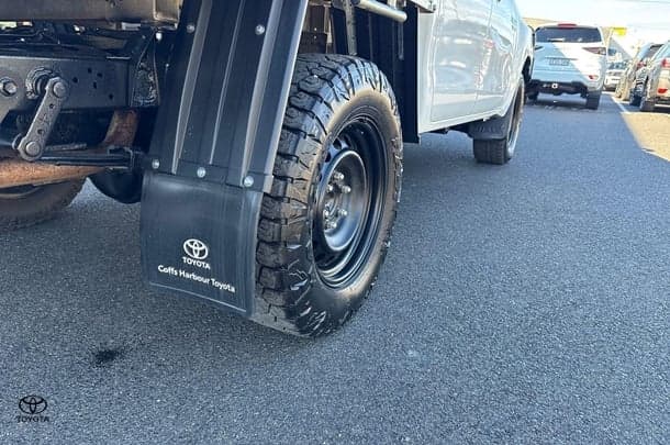 2019 Toyota Hilux SR in White