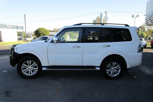 2019 Mitsubishi Pajero GLX in White