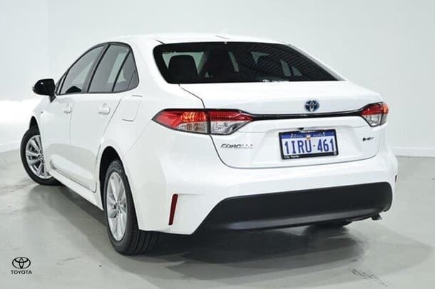 2025 Toyota Corolla Ascent Sport Hybrid in White