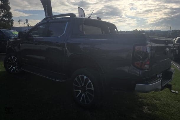 2025 Ford Ranger Platinum in Grey