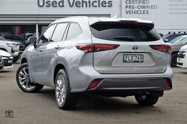 2024 Toyota Kluger AWD GRANDE in Silver