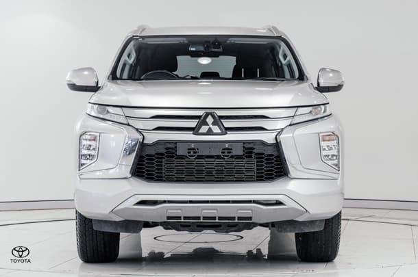 2023 Mitsubishi Pajero Sport GLS in Silver