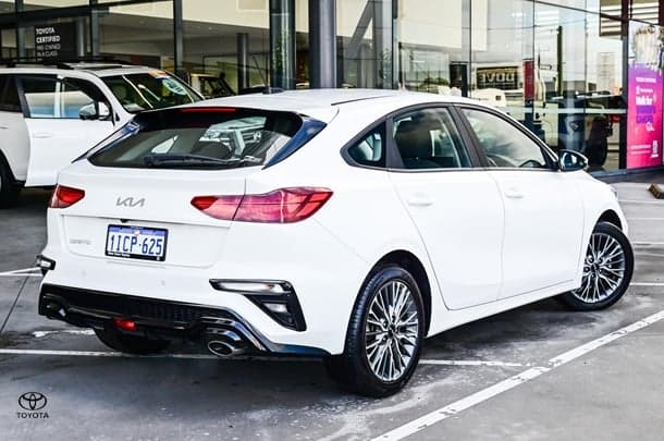 2024 Kia Cerato Sport in White
