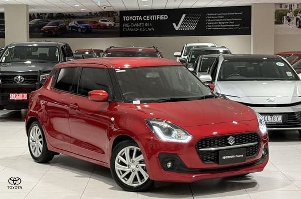 2022 Suzuki Swift Sport in Red