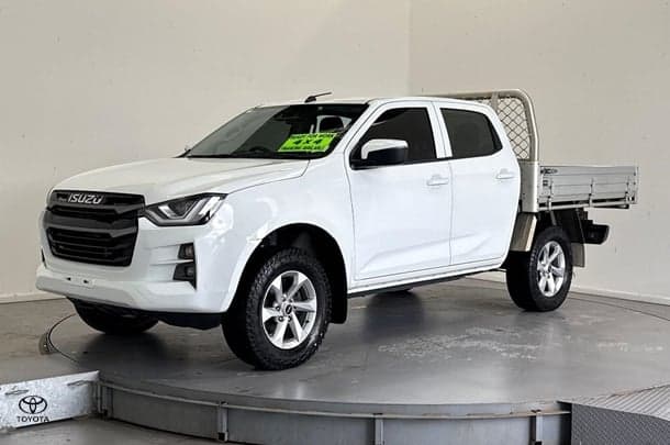 2023 Isuzu D-MAX LS-M in White