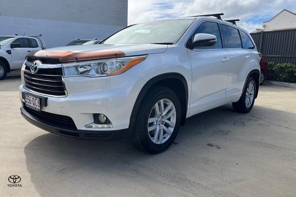 2014 Toyota Kluger GX in White