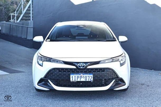 2025 Toyota Corolla Ascent Sport Hybrid in White