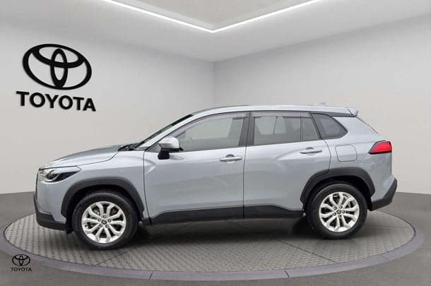 2022 Toyota Corolla Cross GX in Grey