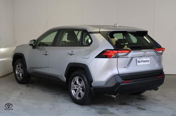 2024 Toyota RAV4 GX in Silver