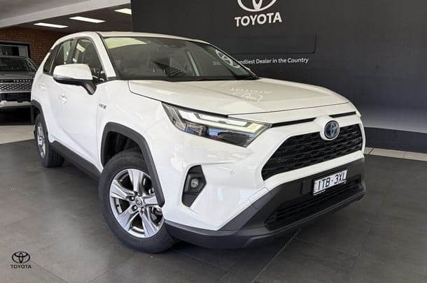 2022 Toyota RAV4 GX-2WD in White