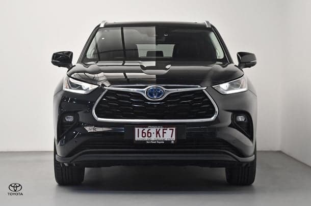 2024 Toyota Kluger AWD GRANDE in Black