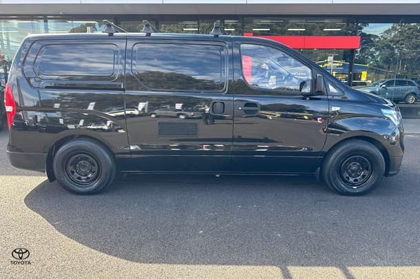 2019 Hyundai iLoad Base in Black