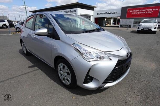 2017 Toyota Yaris Ascent in Silver